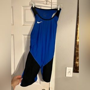 Nike dri-fit singlet womens